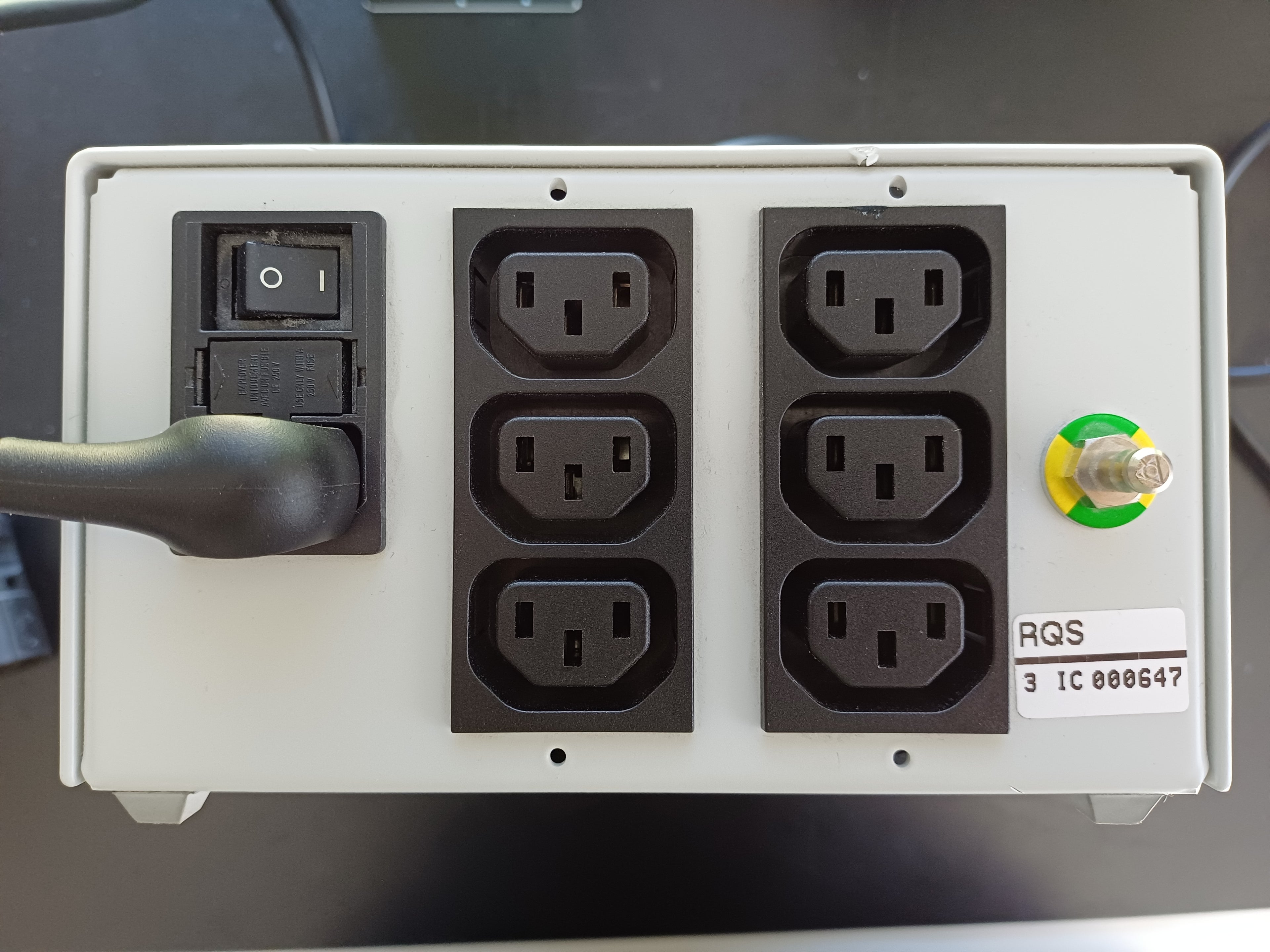 Medizinischer Trenntransformator 240V / 600VA, gebraucht, geprüft