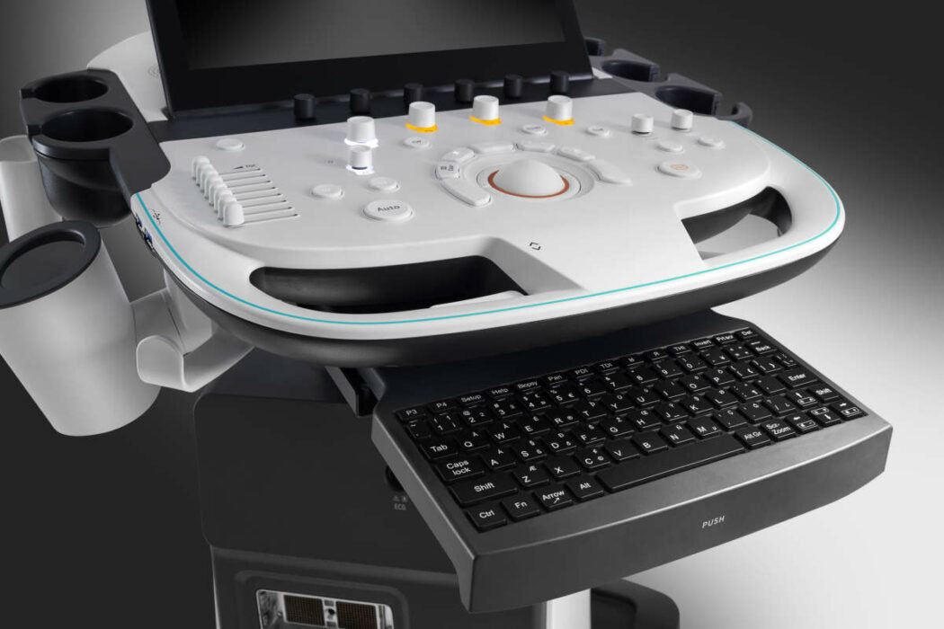Ecógrafo SonoScape P12 Elite